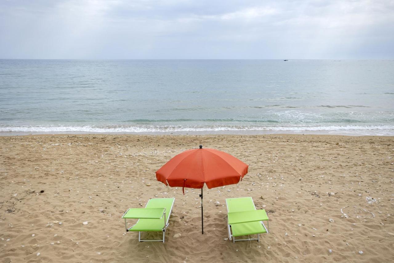 3 Sirene Sciacca Fronte Mare Villa Exterior photo